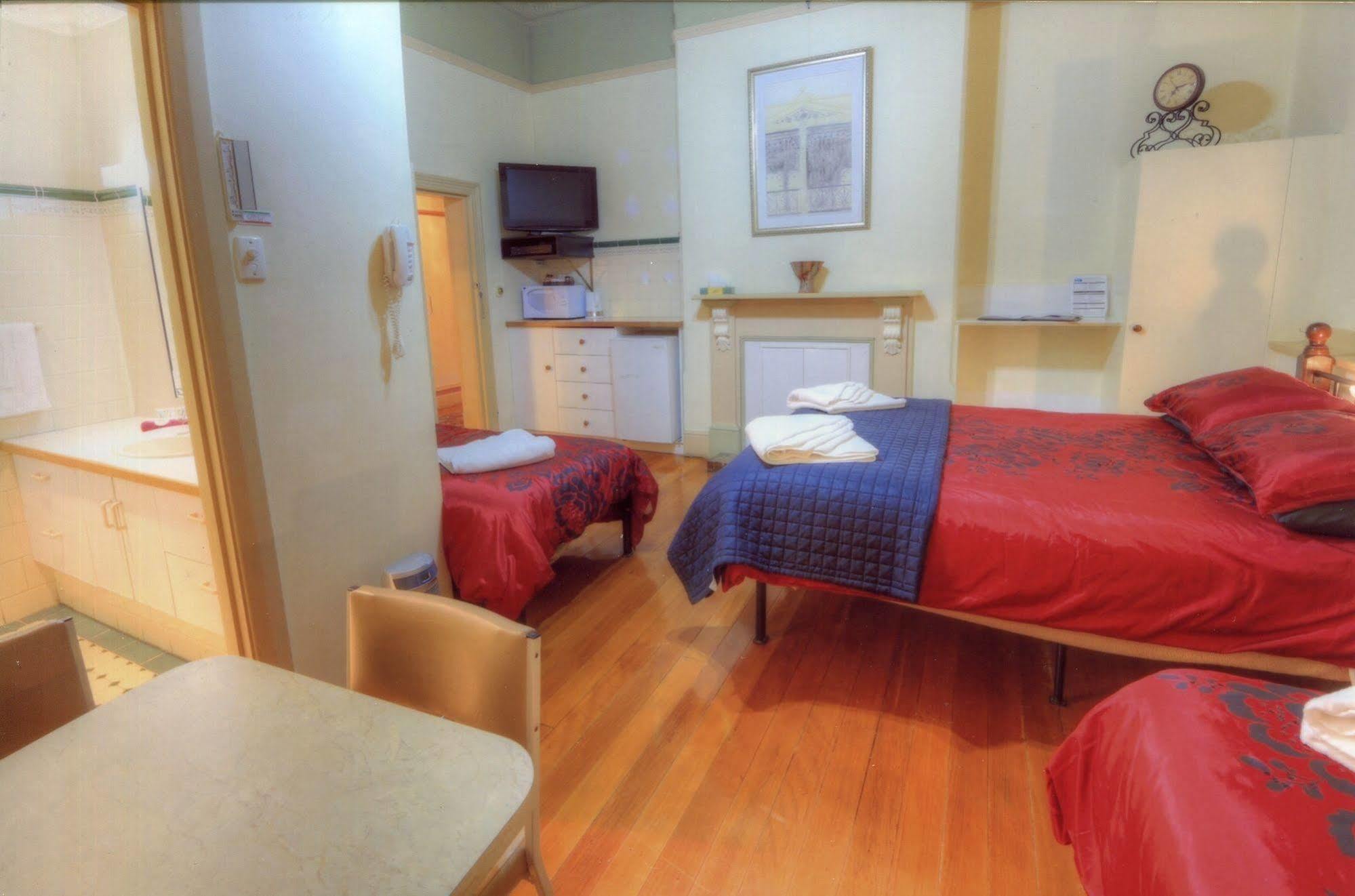 The Lodge Outback Motel Broken Hill Exteriör bild